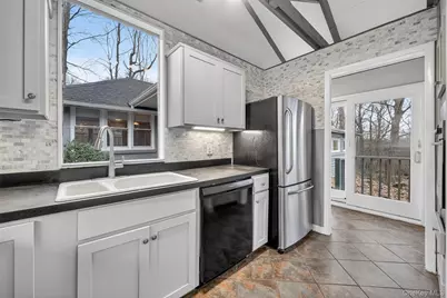 98 Mount Airy Road S, Croton on Hudson, NY 10520 - Photo 20