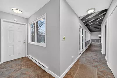 98 Mount Airy Road S, Croton on Hudson, NY 10520 - Photo 4
