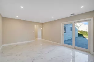 12 Chelmsford Dr, Wheatley Heights, NY 11798 - Photo 28