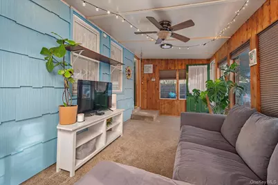 245 53rd Street, Lindenhurst, NY 11757 - Photo 16