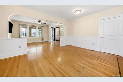 4376 Katonah Avenue, Bronx, NY 10470 - Photo 14