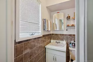 155-69 99th St, Howard Beach, NY 11414 - Photo 18