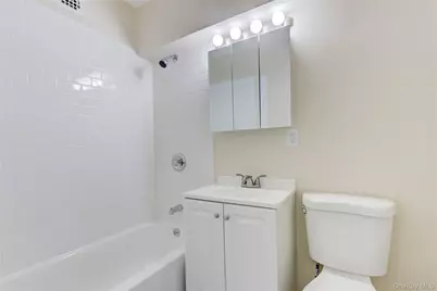 3201 Grand Concourse #4M, Bronx, NY 10468 - Photo 20