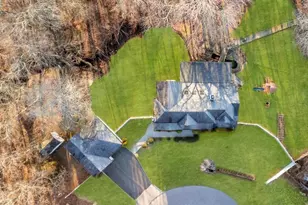 20 Tulip Ct, Moriches, NY 11955 - Photo 4