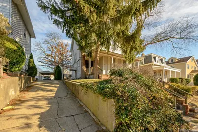 84-21 120 Street, Richmond Hill, NY 11418 - Photo 2