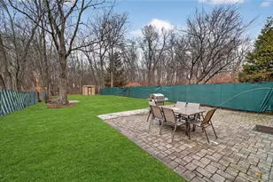 21 Green Ave, Valley Cottage, NY 10989 - Photo 30