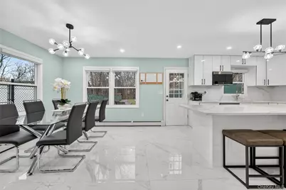 21 Green Avenue, Valley Cottage, NY 10989 - Photo 10