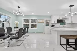 21 Green Ave, Valley Cottage, NY 10989 - Photo 10