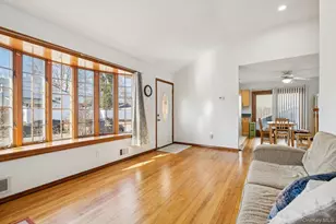 4 Oakley Dr, Huntington Station, NY 11746 - Photo 4