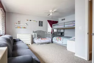 2 Fenwick St, Mastic, NY 11950 - Photo 10