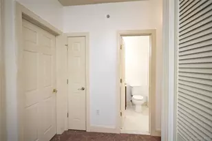 102 Cove Ct, Bronx, NY 10473 - Photo 22