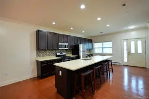 102 Cove Ct, Bronx, NY 10473 - Photo 4