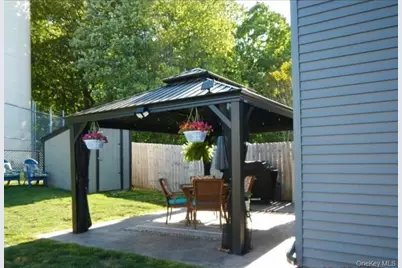 409 Rakov Road, Maybrook, NY 12543 - Photo 2