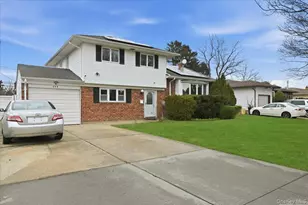 400 Plainview Rd, Hicksville, NY 11801 - Photo 2