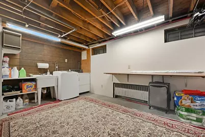 400 Plainview Road, Hicksville, NY 11801 - Photo 22