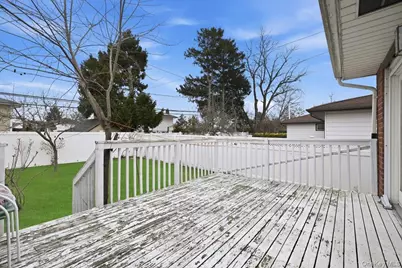 400 Plainview Road, Hicksville, NY 11801 - Photo 24