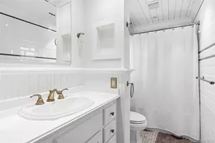 364 Three Mile Harbor Rd, East Hampton, NY 11937 - Photo 16