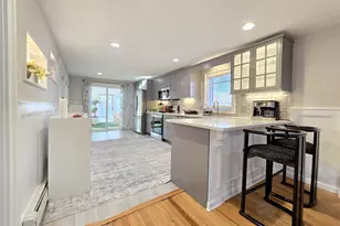 58 N Evergreen Dr, Selden, NY 11784 - Photo 8