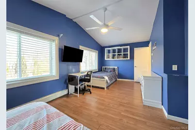 58 N Evergreen Drive, Selden, NY 11784 - Photo 14