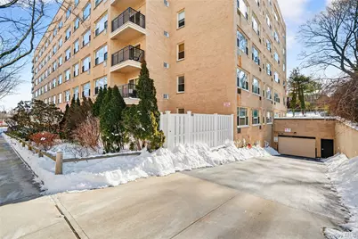 12 Old Mamaroneck Road #2G, White Plains, NY 10605 - Photo 32