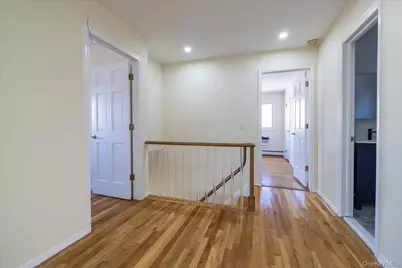 8 Patricia Court, Bethpage, NY 11714 - Photo 12