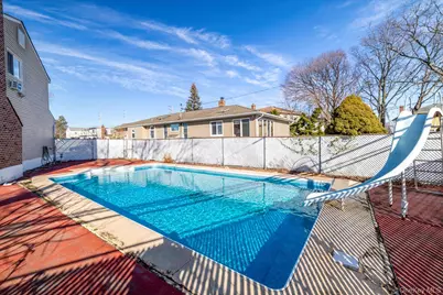 8 Patricia Court, Bethpage, NY 11714 - Photo 28