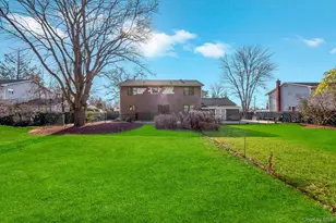 11 Marlo Ln, Hauppauge, NY 11788 - Photo 8