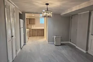 43 Hartman Hill Rd, Huntington, NY 11743 - Photo 2