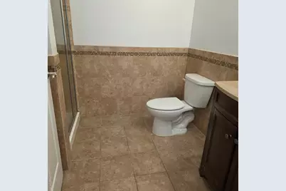 3025 Sunrise Highway #20, Islip Terrace, NY 11752 - Photo 6