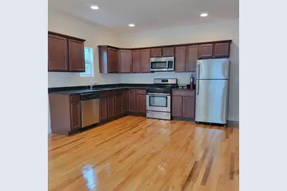 3025 Sunrise Highway #20, Islip Terrace, NY 11752 - Photo 2