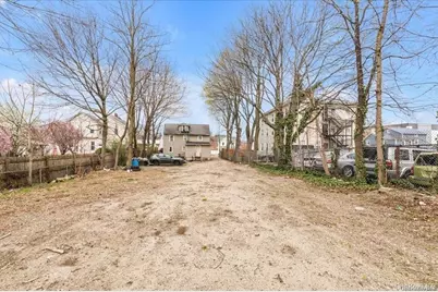 104 Grove Street, Hempstead, NY 11550 - Photo 2