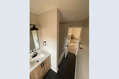 14 Eastman Terrace #2, Poughkeepsie, NY 12601 - Photo 4