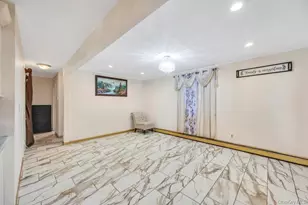 542 Freeman Ave, Brentwood, NY 11717 - Photo 22