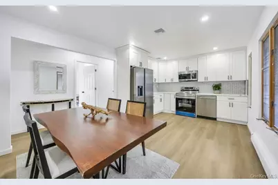 303 Woodbury Road, Hicksville, NY 11801 - Photo 6