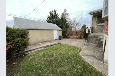 6152 149th Street, Flushing, NY 11367 - Photo 16