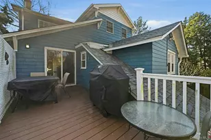 44 Bayberry Dr, Huntington, NY 11743 - Photo 24