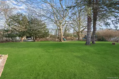 200 N Side Road, Wading River, NY 11792 - Photo 22