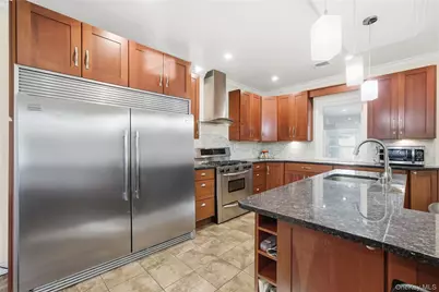 200 N Side Road, Wading River, NY 11792 - Photo 10