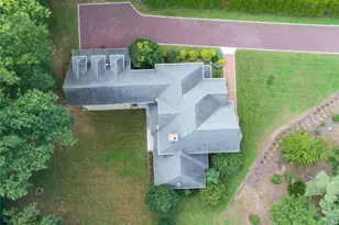 3 Chestnut Ct, Old Westbury, NY 11568 - Photo 40