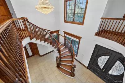 3 Chestnut Court, Old Westbury, NY 11568 - Photo 24