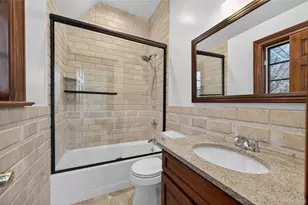 3 Chestnut Ct, Old Westbury, NY 11568 - Photo 34