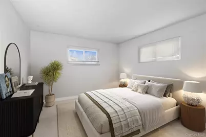 2 Kroll Street, Plainview, NY 11803 - Photo 16