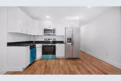 3968 Duryea Avenue, Bronx, NY 10466 - Photo 10