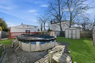 2522 Hewlett Ln, Bellmore, NY 11710 - Photo 30