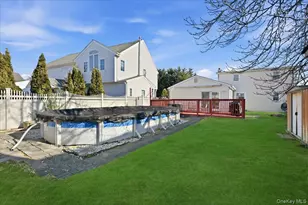 2522 Hewlett Ln, Bellmore, NY 11710 - Photo 32