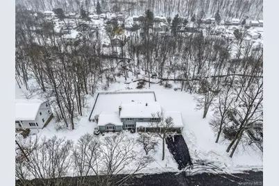 2213 Van Cortlandt Circle, Yorktown Heights, NY 10598 - Photo 2