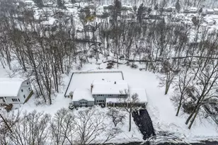 2213 Van Cortlandt Cir, Yorktown Heights, NY 10598 - Photo 2