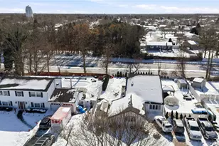 50 Rustic Ave, Medford, NY 11763 - Photo 12