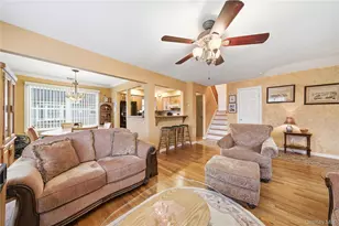 18 Gaylore Dr W, Amityville, NY 11701 - Photo 8