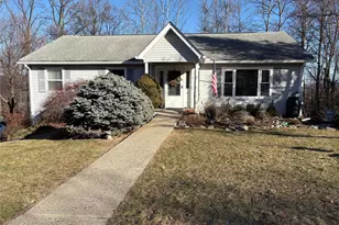 9 Rakentine Ln, Garnerville, NY 10923 - Photo 1